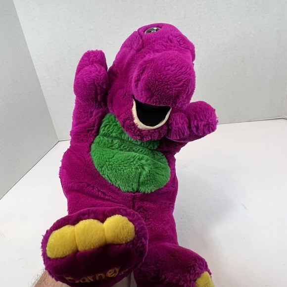 VINTAGE BARNEY & FRIENDS PLUSH HAND PUPPET 1992 DAKIN 14"  Dinosaur PBS - Picture 5 of 12